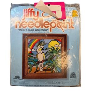 Sunset Designs Jiffy Needlepoint Stained Glass Cockatoo Kit Wool Yarn New VTG